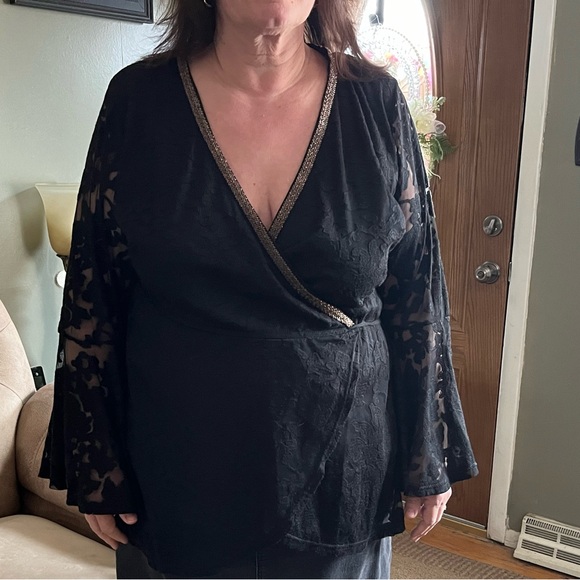 Roaman's Black Lace Blouse | 16 - Picture 4 of 12